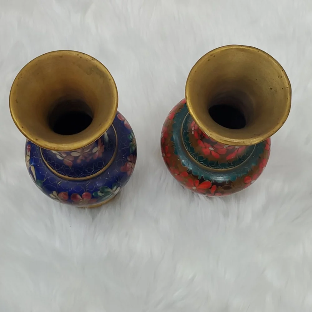 Vintage Cloisonn Vases Set 2 Red Blue Robert Kuo's Chinese metal Enamel Floral